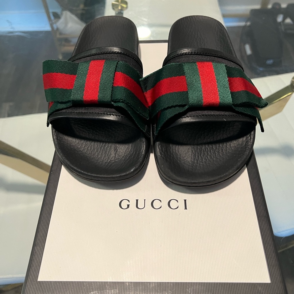 Gucci Bow Slides